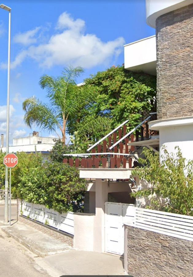 Villa Bellissima Casa A Pochi Passi Da Otranto Uggiano La Chiesa Exterior foto